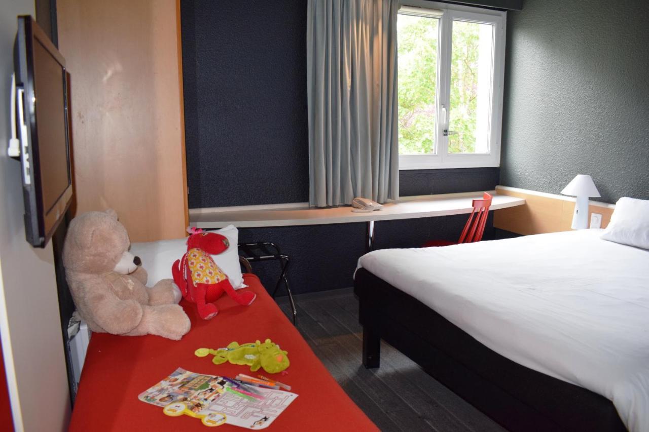 Готель Ibis Chartres Ouest Luce Екстер'єр фото