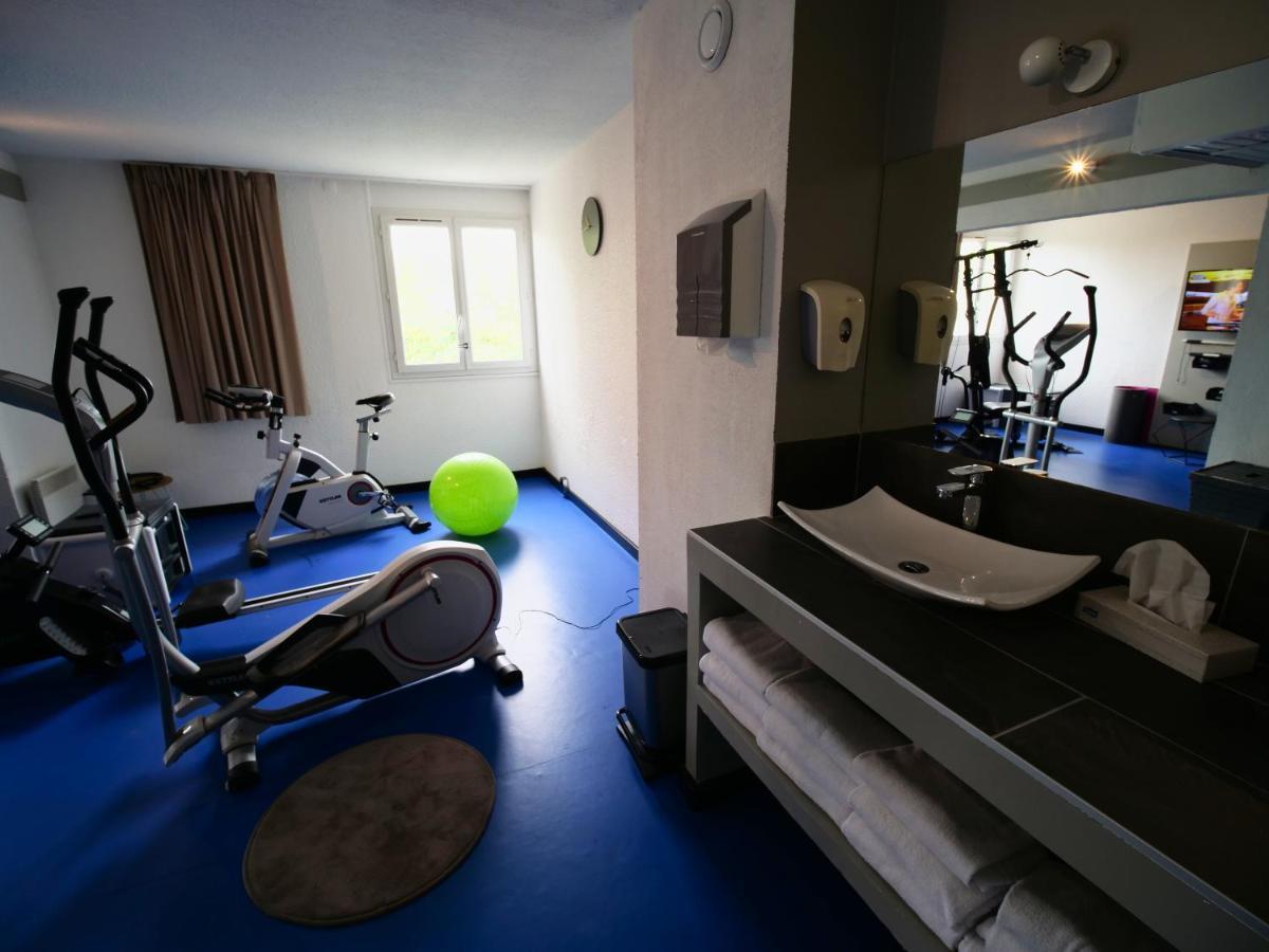 Готель Ibis Chartres Ouest Luce Екстер'єр фото
